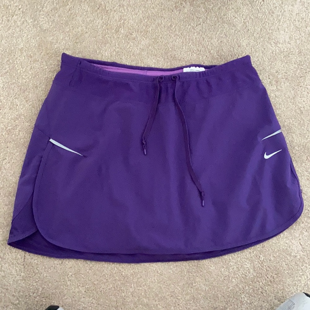 women’s purple Nike skort size small
